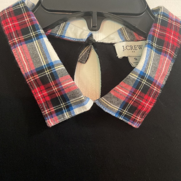 Women’s J Crew Size Small Black Sweater with Snowy Tartan Collar and Hem Detail - Picture 2 of 4